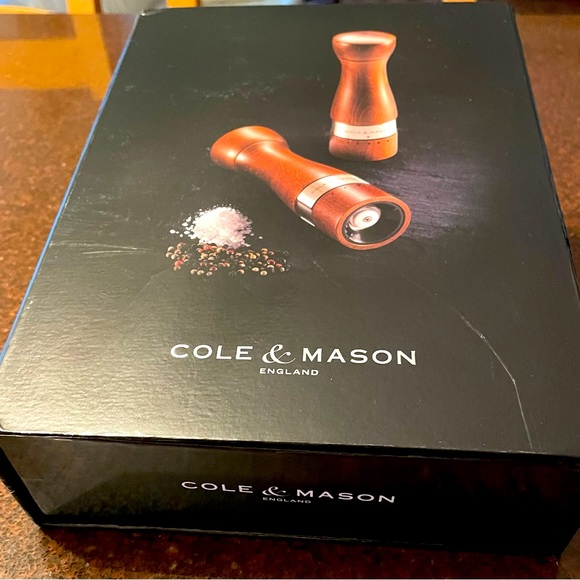 Cole & Mason Melbury Mill set Gourmet Precision Mills Brand New w Box NWT - Picture 7 of 7